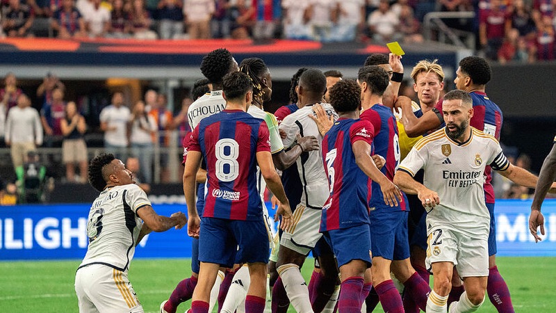 Barca vs Real Madrid chắc chắn là trận derby bóng đá hấp dãn nhất thế giới