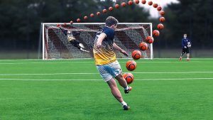 Knuckleball là gì? Sự đặc biệt của cú sút có quỹ đạo lắc lư