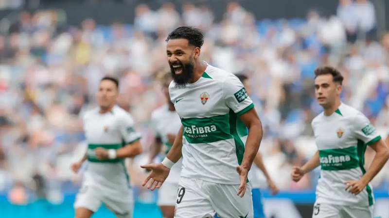 Elche cũng là một đội bóng mang lại sự bất ngờ trong mùa giải này