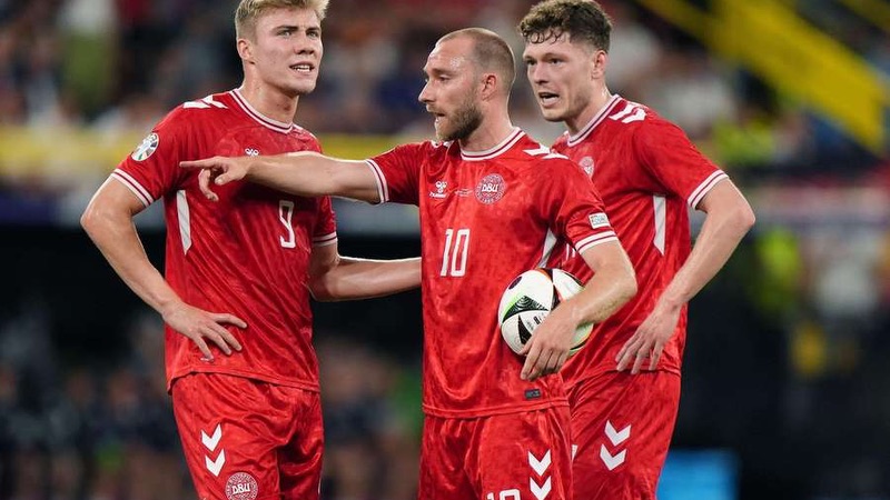 Đan Mạch đang có lợi thế lớn vì thành tích khá ấn tượng