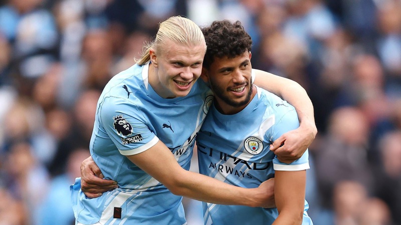 Sự trở lại đầy mạnh mẽ cho Man City