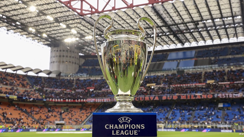 Và những kỷ lục là cột mốc không thể xóa nhòa trong lịch sử đến nay